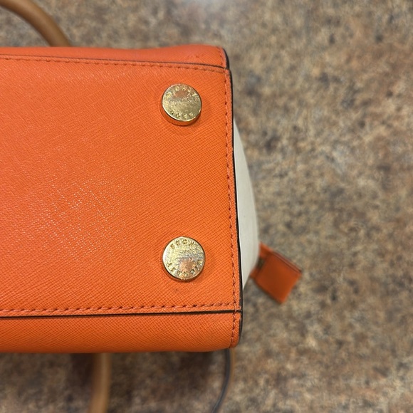 Michael Kors Leather Crossbody Bag With Handles Top Zipper Closure Orange White - Picture 13 of 16